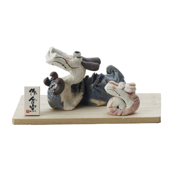 Kanesan Shoten Dragon Parent and Child Figurine Online now